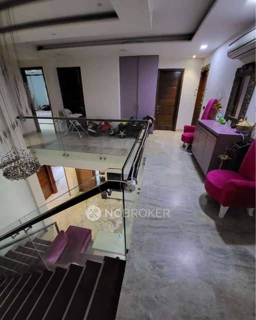 4+ BHK Flat For Sale  In New Rajendra Nagar