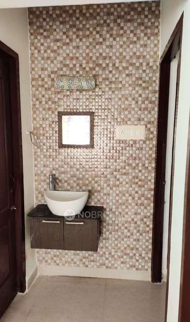 2 BHK Flat In Ruby Flamingo For Sale  In  Mannivakkam