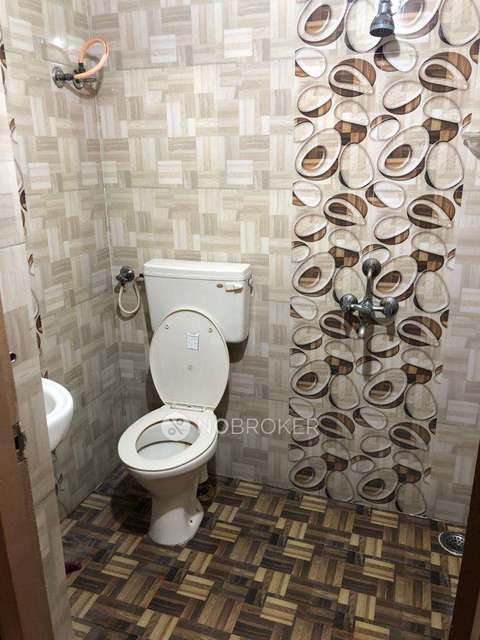 2 BHK Flat In Saraka Sadhan Apartment For Sale  In Erragadda