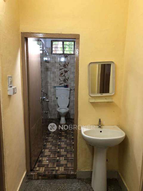 2 BHK Flat In Saraka Sadhan Apartment For Sale  In Erragadda