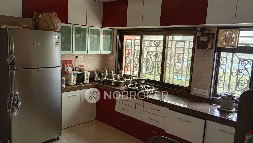 4+ BHK Flat In Modi Kunj For Sale  In Matunga East