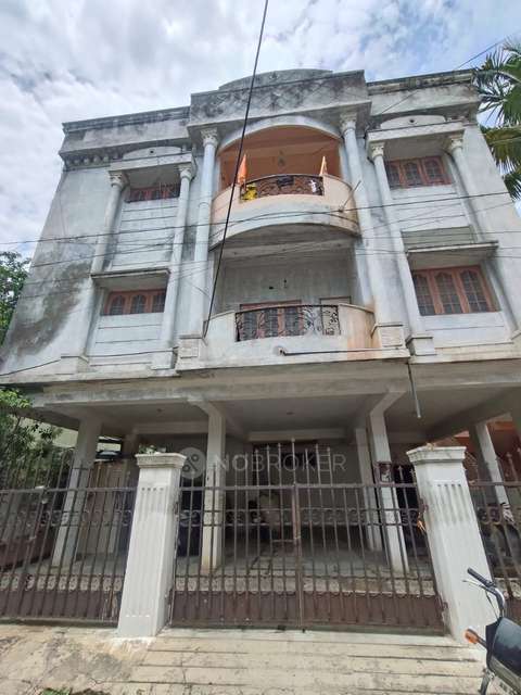 3 BHK Flat In Rukmini Enclave For Sale  In Alwal