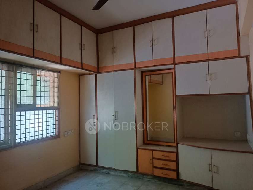 2 BHK Flat In Sai Krishna Appartment For Sale  In  Warasiguda, 