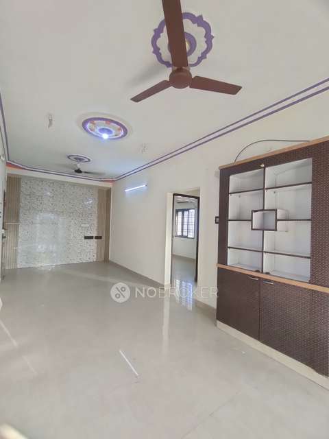3 BHK Flat In Sakthi Karumari Flats For Sale  In Lenin Nagar
