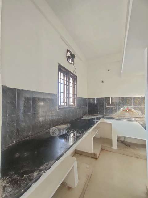 3 BHK Flat In Sakthi Karumari Flats For Sale  In Lenin Nagar