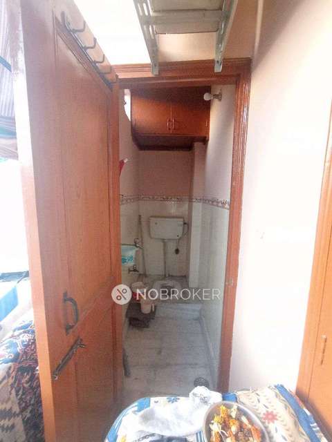 2 BHK Flat For Sale  In Krishna Nagar