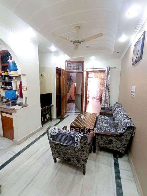 2 BHK Flat For Sale  In Krishna Nagar