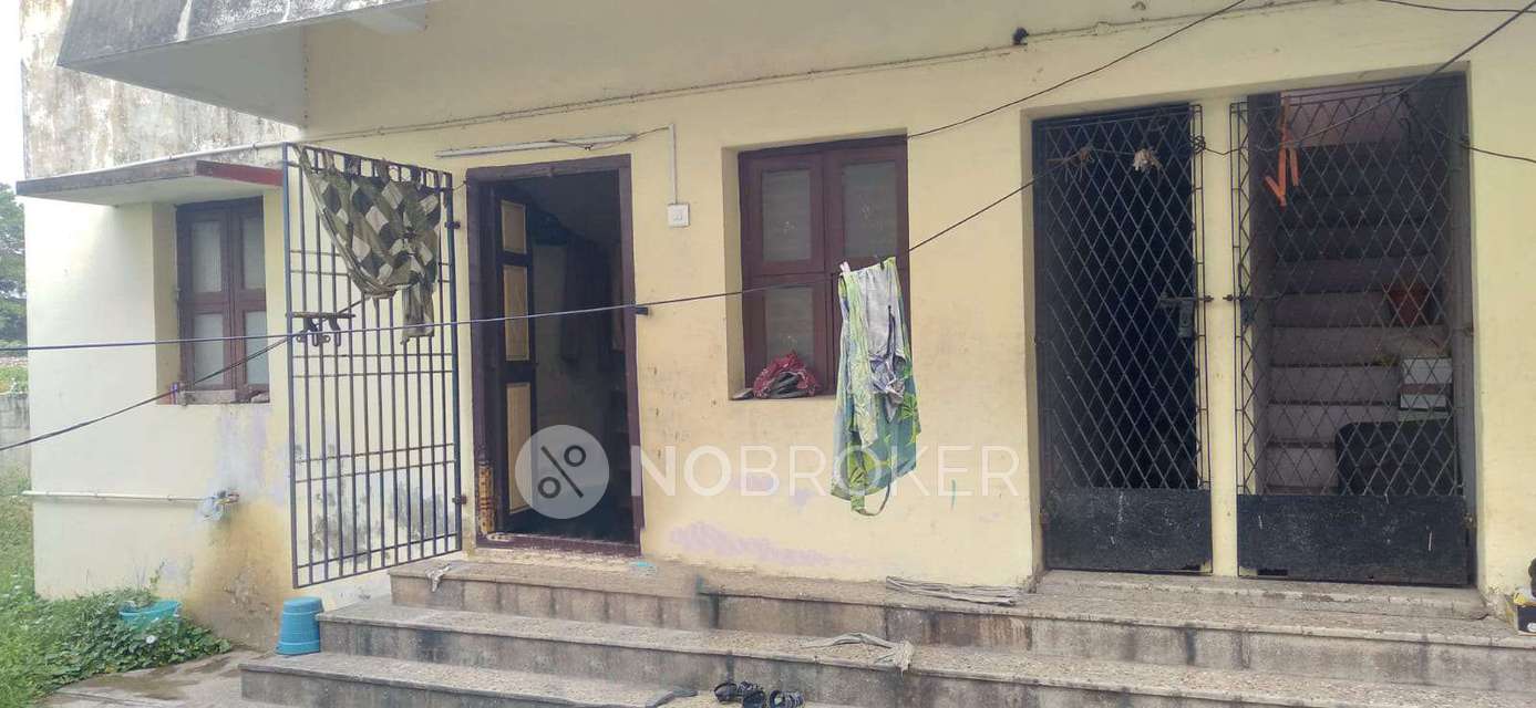 2 BHK House for Rent  In Korattur 