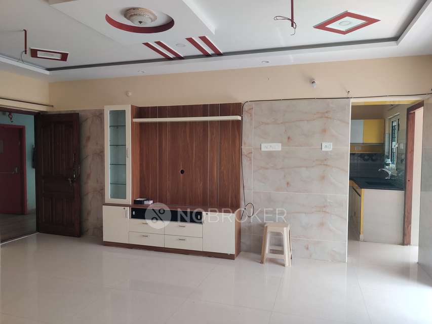 2 BHK Flat In Tnhb 108 Hig Flats for Rent  In Shenoy Nagar