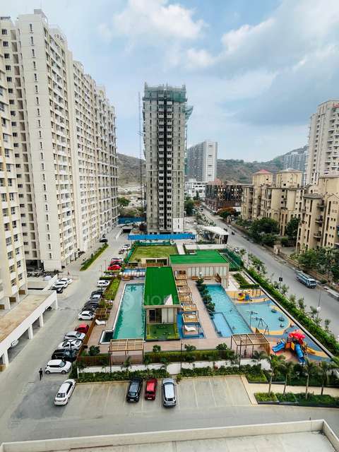 2 BHK Flat In Vtp Leonara For Sale  In Mahalunge 