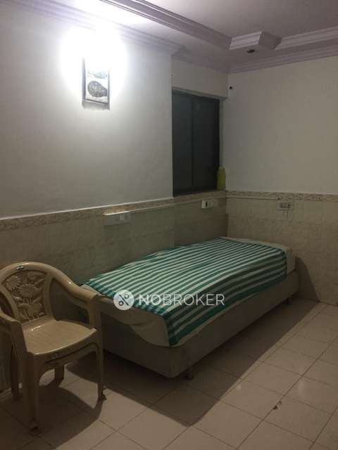 2 BHK Flat In Pooja Sahyog Chs For Sale  In Thane West