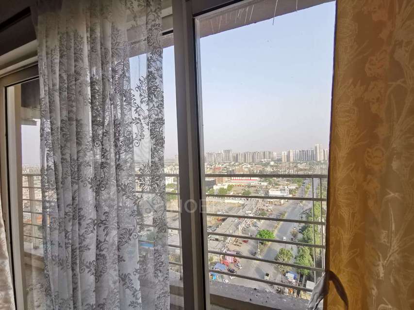 3 BHK Flat In Paras Tierea For Sale  In Sector 137