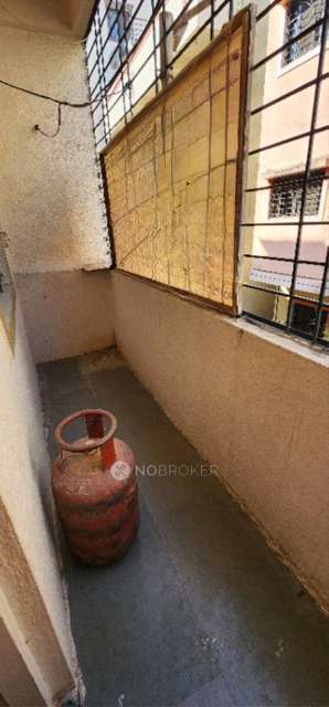 1 BHK Flat In Standlone Building for Rent  In Kharadi