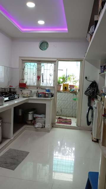 2 BHK Flat In Sree Anusha Estates, Shapur Nagar For Sale  In Qutubullapur
