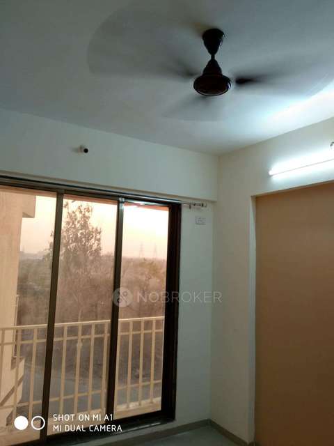 1 BHK Flat In Ritu Dreams For Sale  In Naigaon East