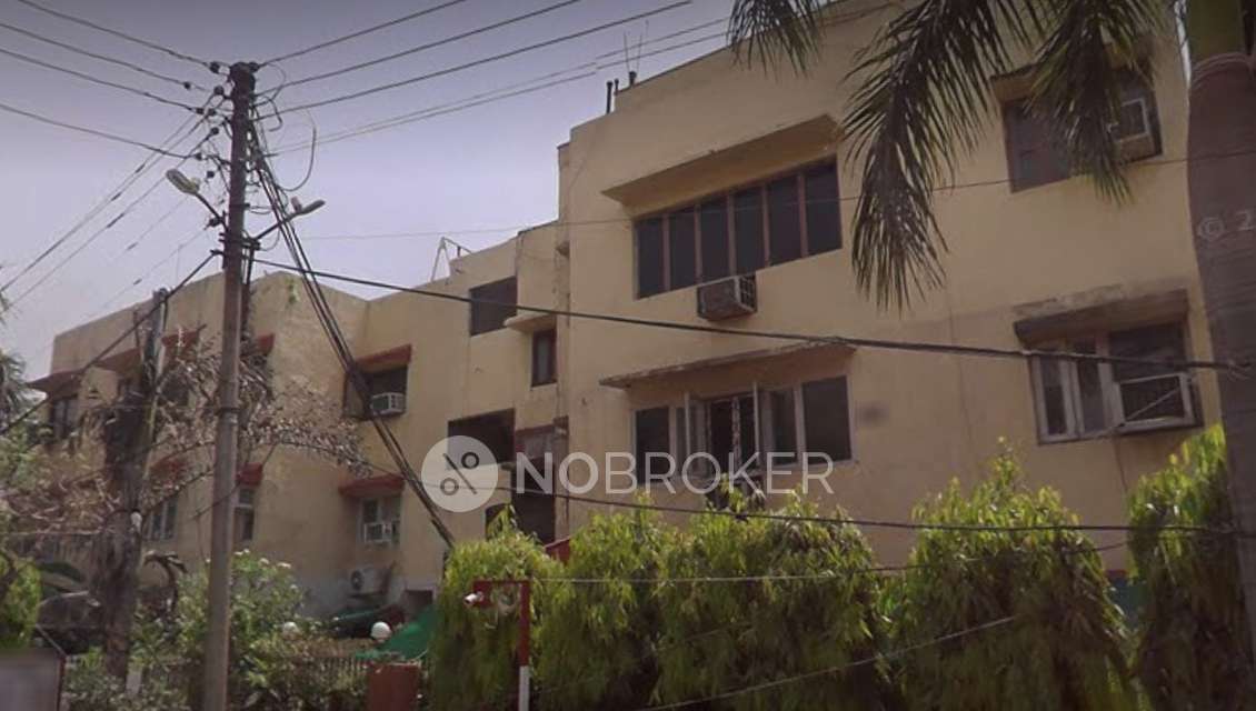 1 RK House for Rent  In Sector 37