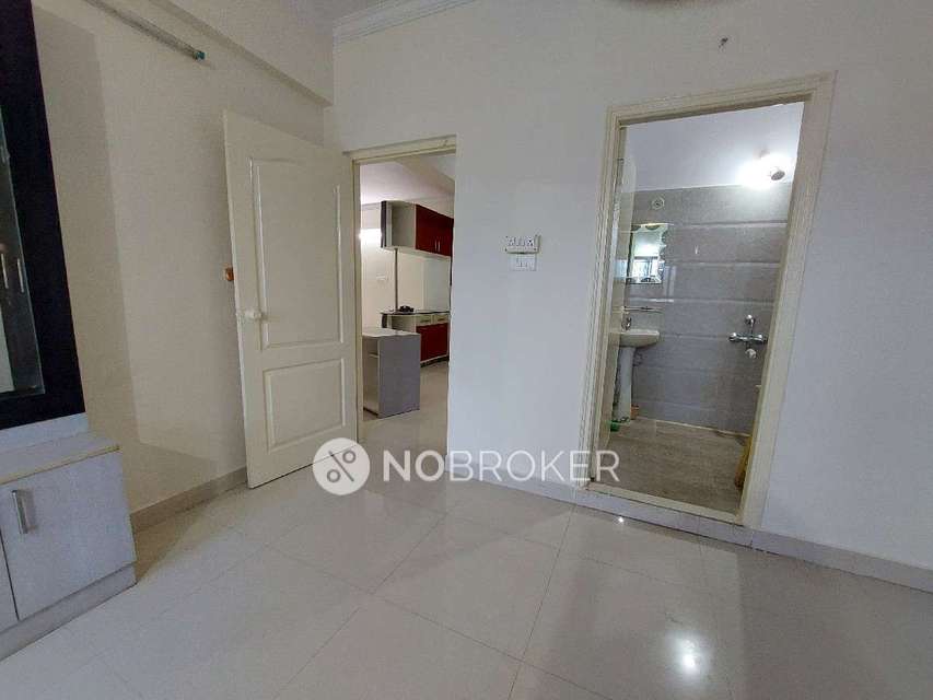 3 BHK Flat In Sv Lakeview For Sale  In Hsr Layout