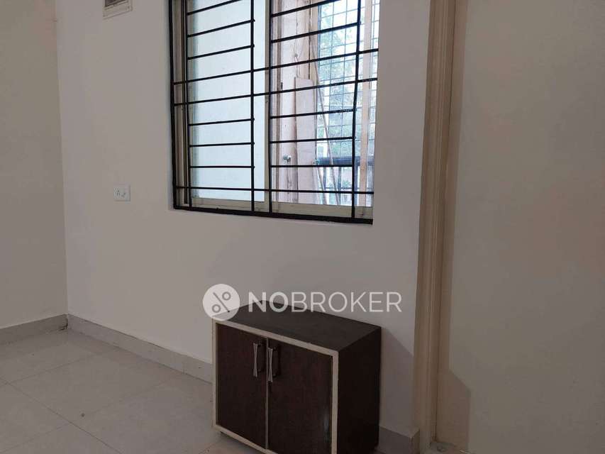 3 BHK Flat In Sv Lakeview For Sale  In Hsr Layout