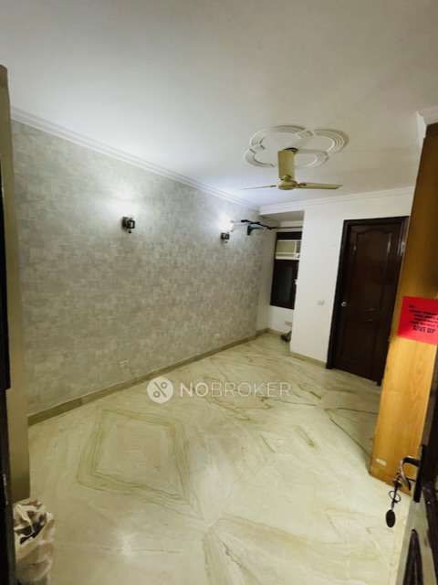 3 BHK Flat In Standalone Building  For Sale  In Gautam Nagar
