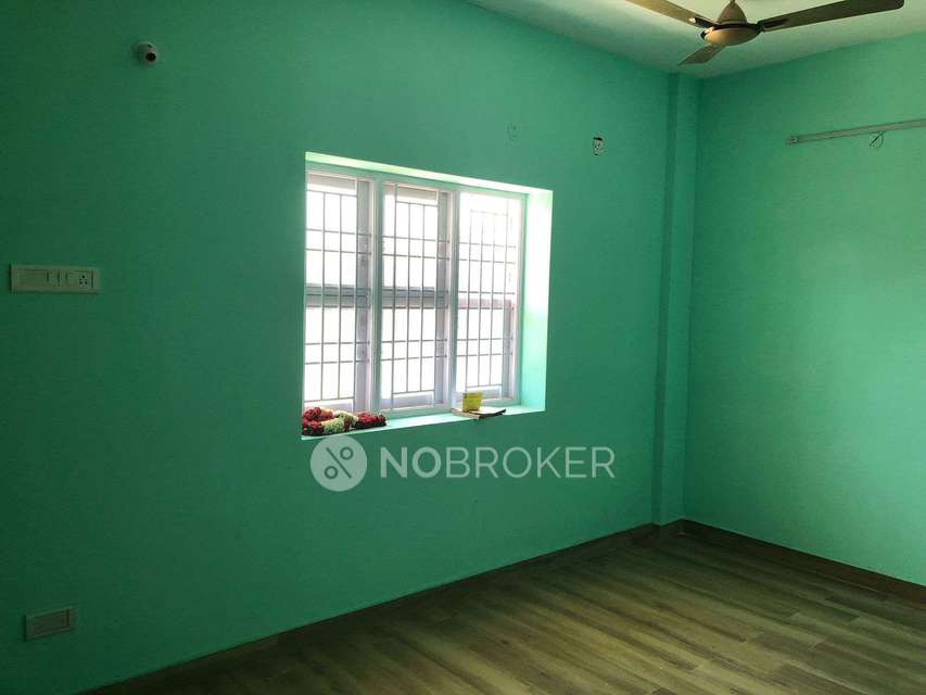 2 BHK Flat In Sai Akshayalakshmi Flats For Sale  In Lakshmipuram