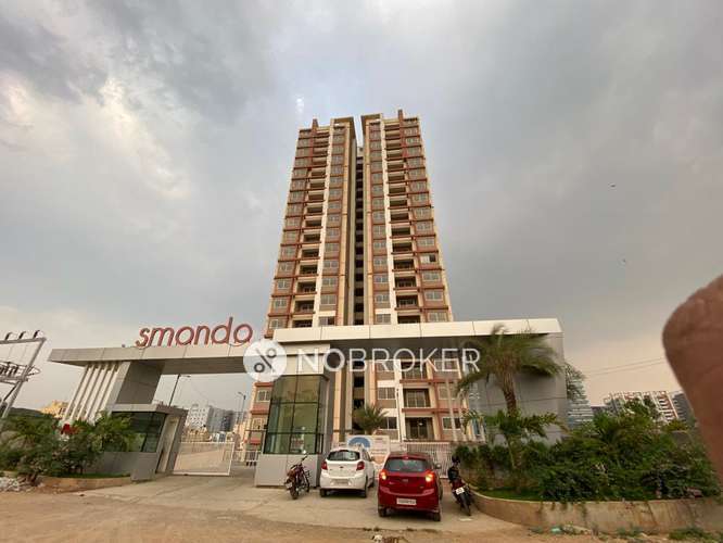 Single Room for Female In 3 BHK  In Patel Smondo  In Gachibowli