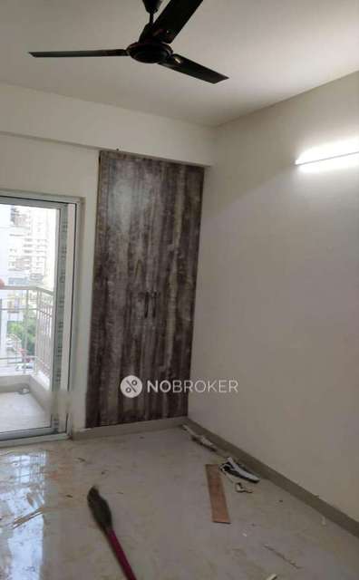 2 BHK Flat In Vvip Homes For Sale  In Gaur City 2