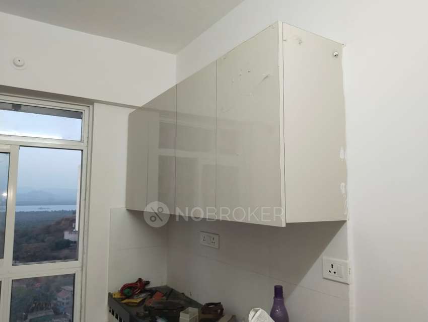 2 BHK Flat In Godrej Emerald Vista For Sale  In Thane West