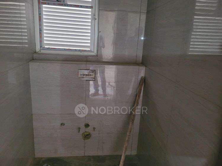 3 BHK Flat In Vasavi Lake City For Sale  In Hafeezpet