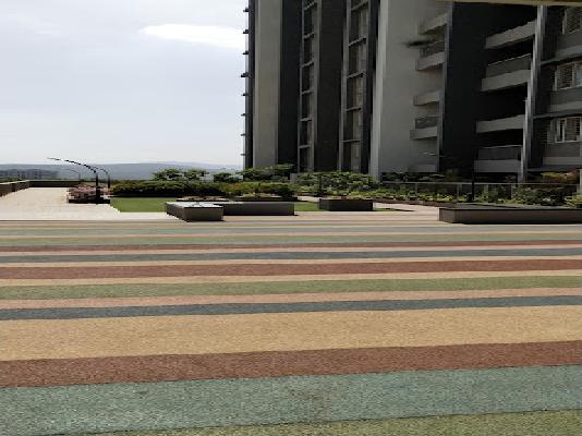 2 BHK Flat In Grassland For Sale  In Kirkatwadi