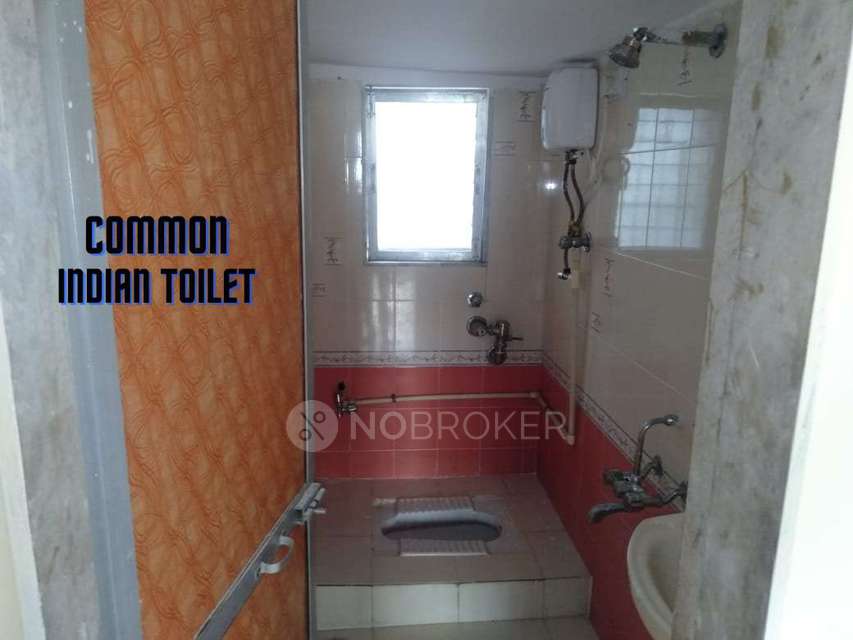 2 BHK Flat In Chandrashiv Society For Sale  In Borivali West