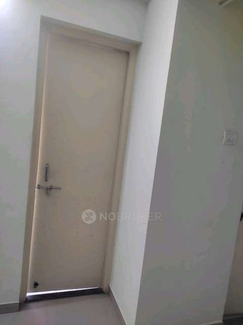 1 RK Flat In Chintamani Apartment for Rent  In Tukaram Nagar Over Bridge