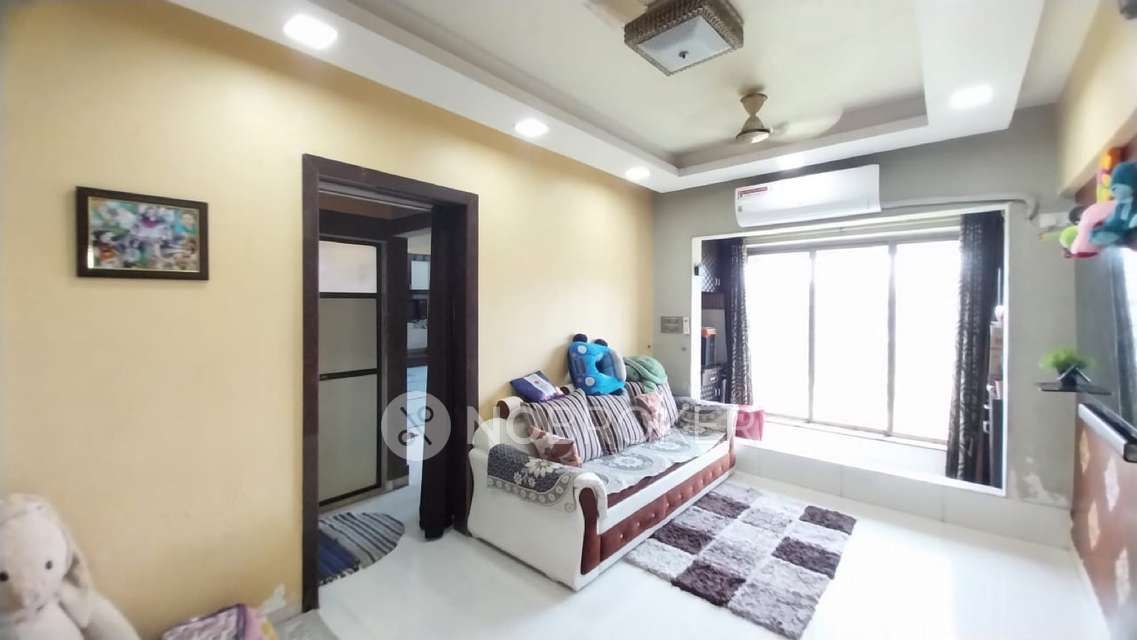 1 RK Flat In Jai Laxmi Complex Gamdevi Road For Sale  In Ghatkopar West