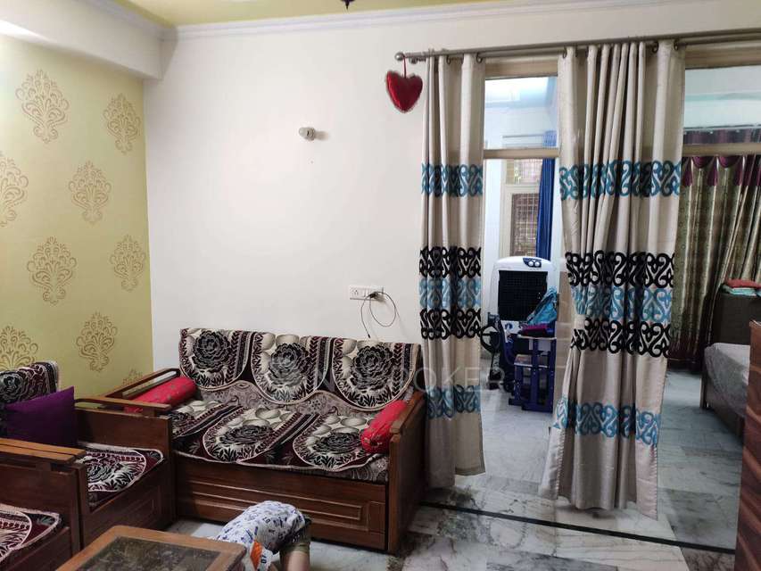 2 BHK Flat In Royel Complex For Sale  In Mehrauli