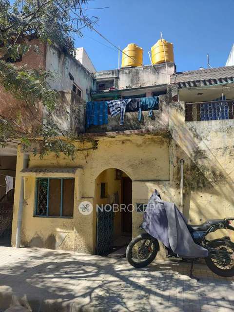 4+ BHK House For Sale  In Neelasandra