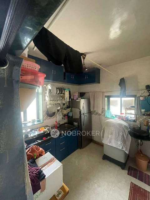 1 RK Flat In Standalone Building  For Sale  In Thane West