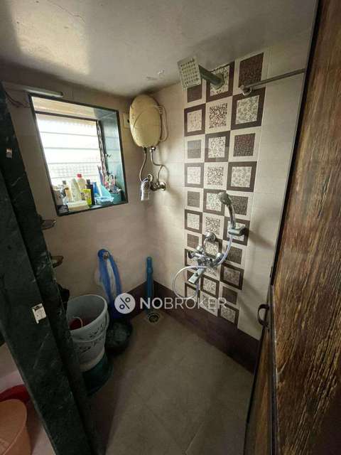 1 RK Flat In Standalone Building  For Sale  In Thane West