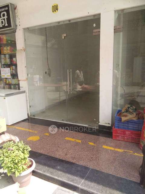 Shop in Signature Global Synera 81, Gurgaon for sale 