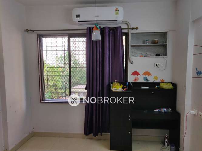 1 BHK Flat In Surya Chs, Gawand Baug, Upvan For Sale  In Thane West