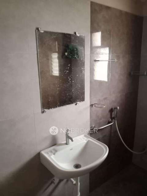 3 BHK Flat In Margosa Heights Apartments, Mahadev Wadi for Rent  In Mahadev Wadi