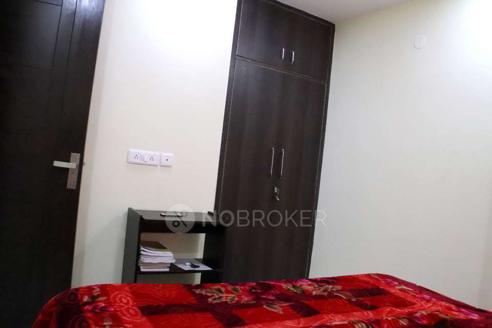 Office Space in Lado Sarai, Delhi for Rent 