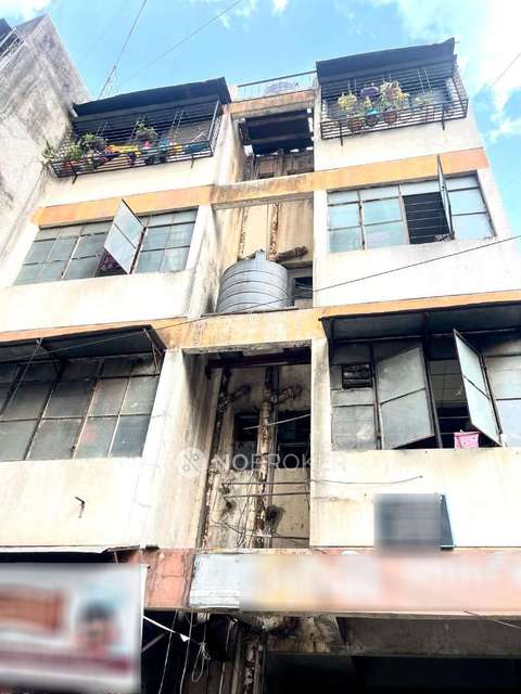 1 RK Flat In Gopi Aparment for Rent  In Somwar Peth