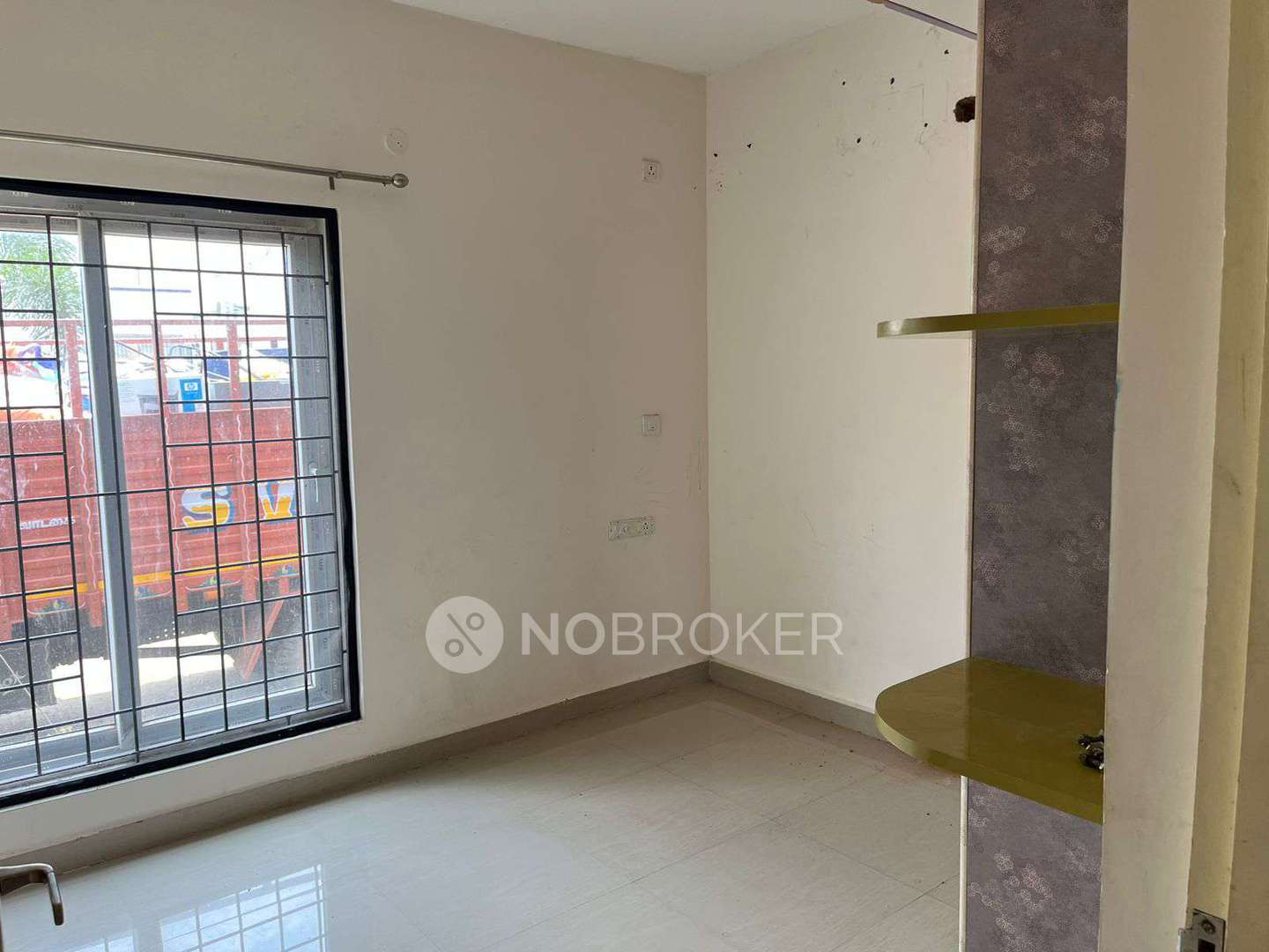 Independent House Color Homes, Poonamallee Farms Rent WITHOUT BROKERAGE Semifurnished 2 BHK