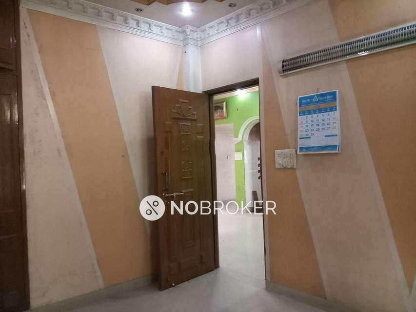 3 BHK Flat In Kirpal Apartments For Sale  In Patparganj