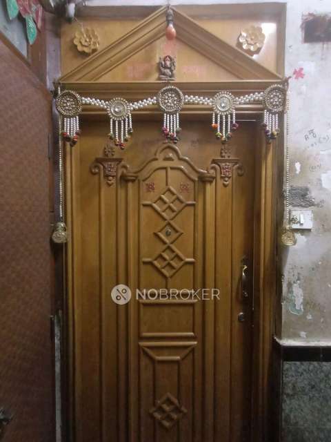 1 BHK Flat In Bhaweshwar Niketan For Sale  In Tardeo