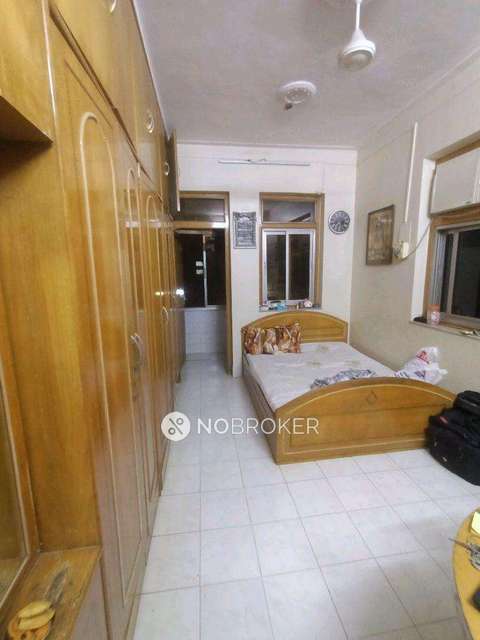 1 BHK Flat In Bhaweshwar Niketan For Sale  In Tardeo