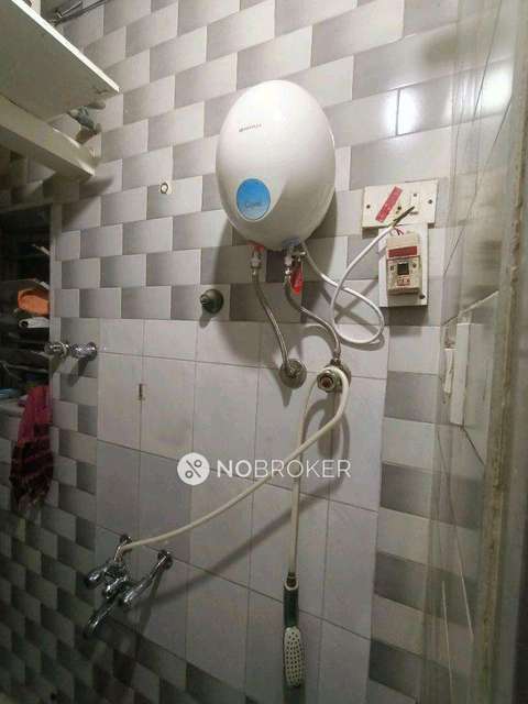 1 BHK Flat In Bhaweshwar Niketan For Sale  In Tardeo