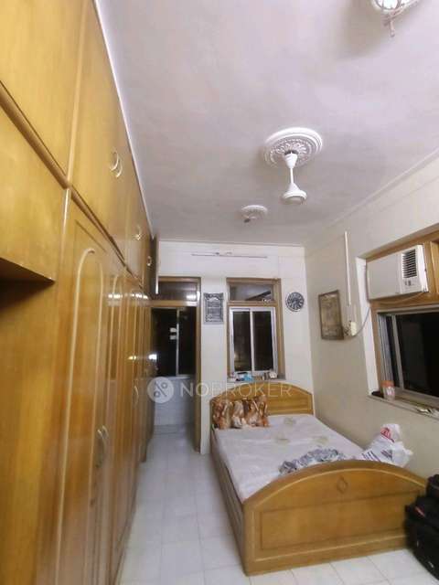 1 BHK Flat In Bhaweshwar Niketan For Sale  In Tardeo