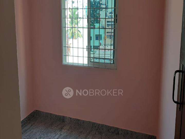 1 RK House for Rent  In Basaweshwara Nagar