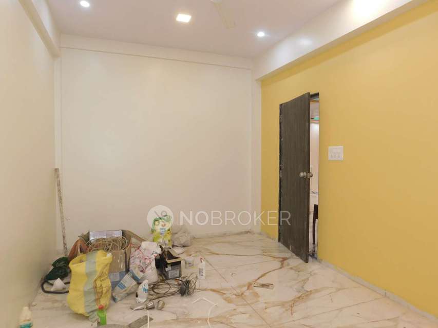 3 BHK Flat In Mahesh Kutir For Sale  In Chembur