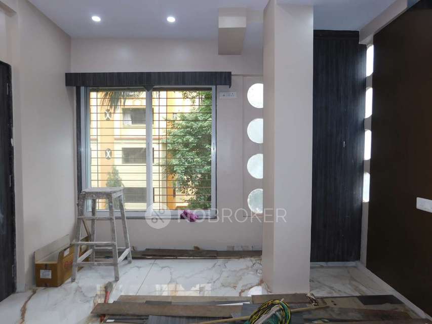 3 BHK Flat In Mahesh Kutir For Sale  In Chembur